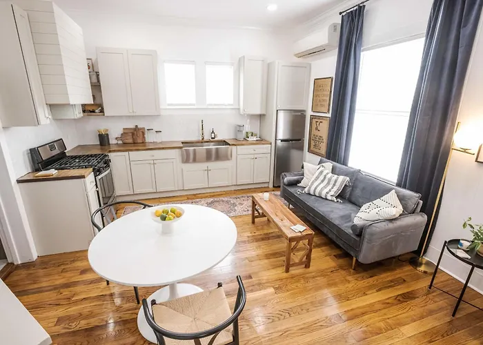 Art-deco 1br Near Downtown Hébergement de vacances *
